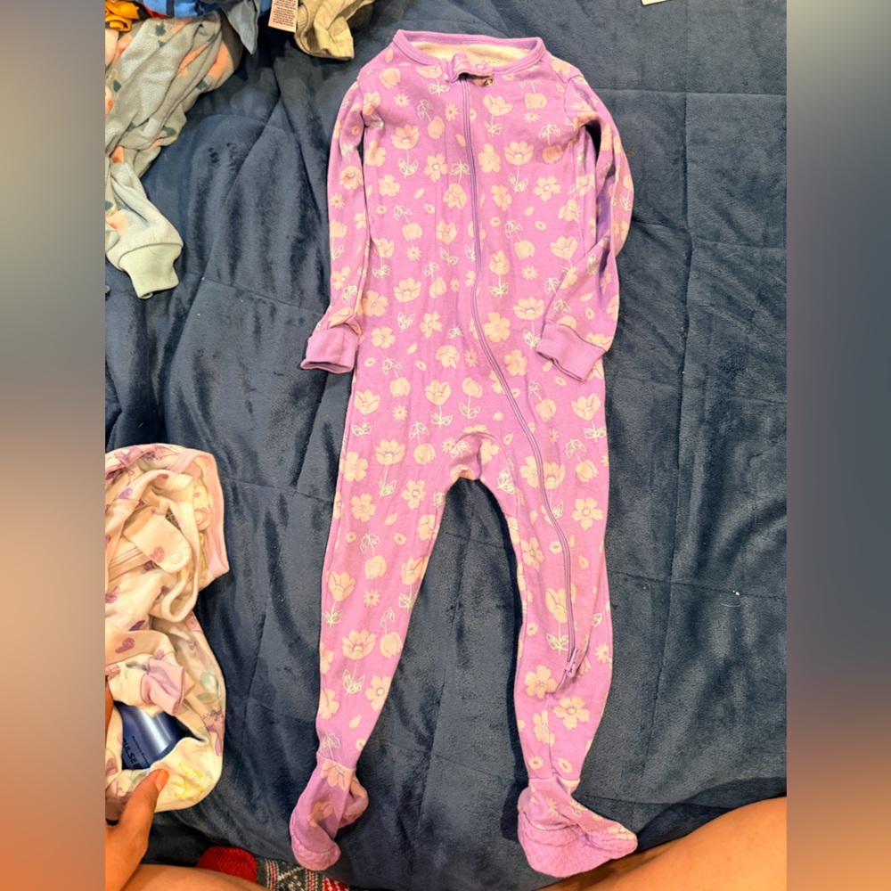 Lot: 3 Members Mark Purple Kids Pajamas Set